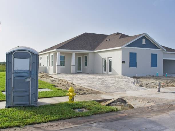 Portable Toilet Options We Offer in Dinuba, CA